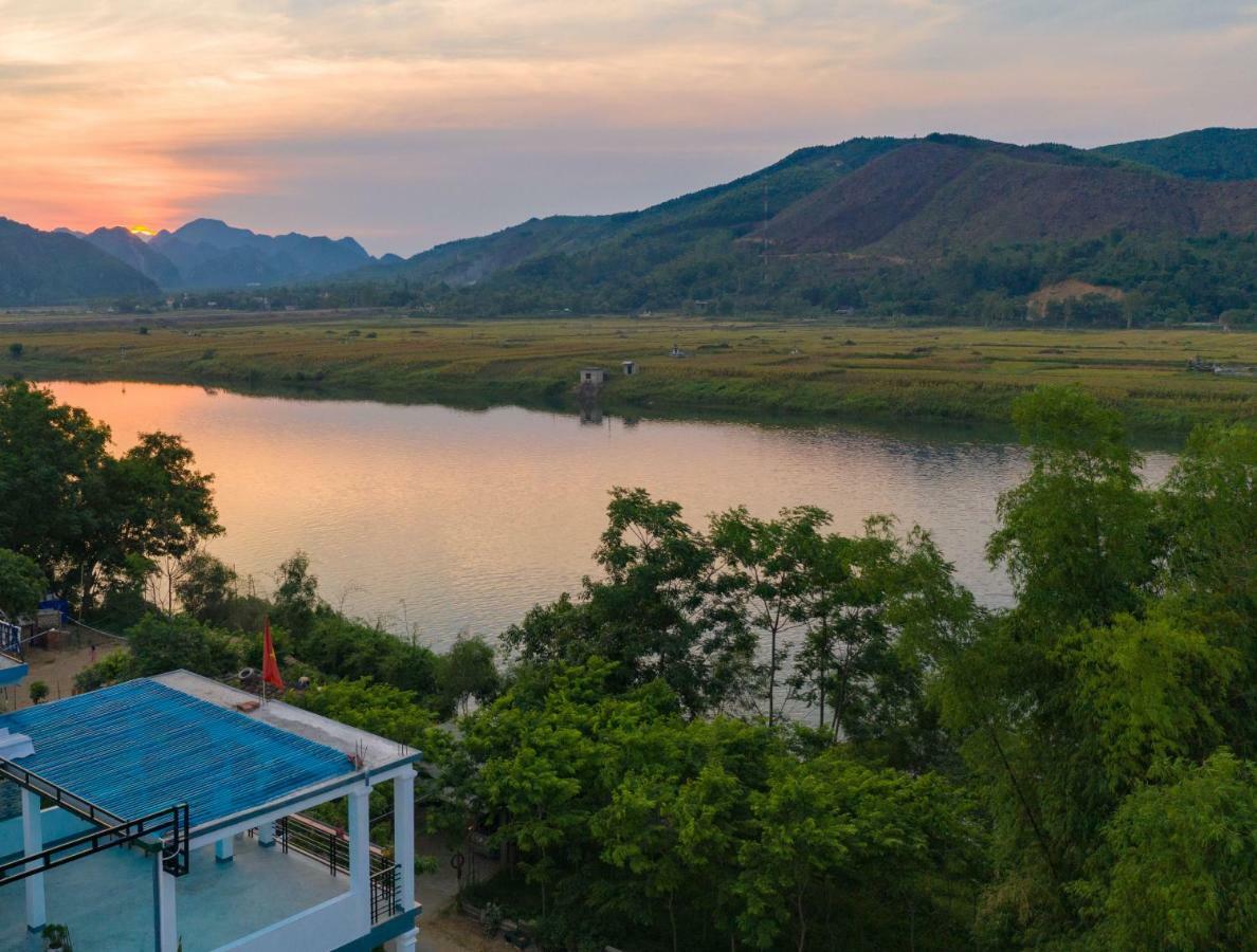 Fami Homestay ฟ็องญา ภายนอก รูปภาพ