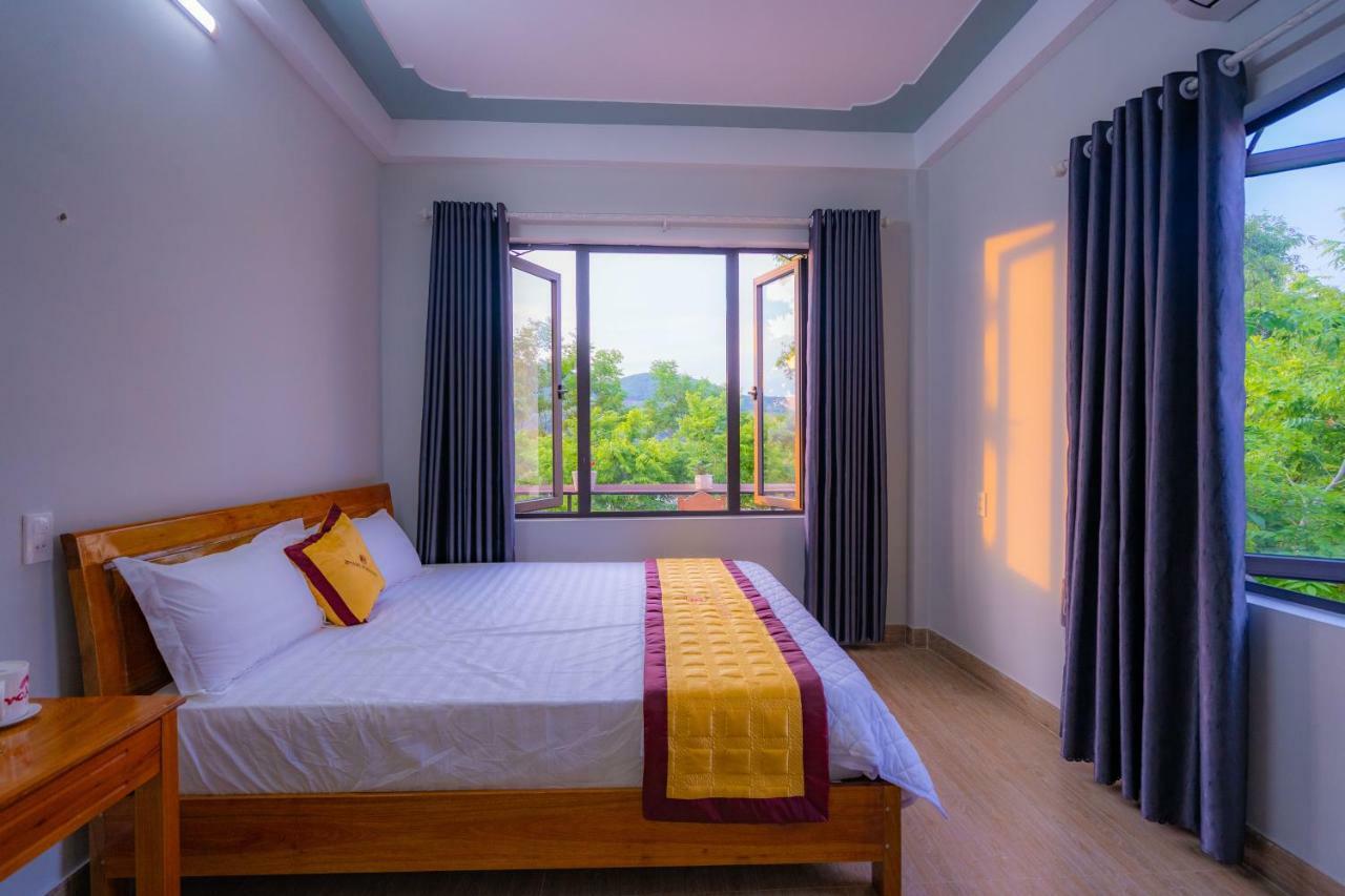 Fami Homestay ฟ็องญา ภายนอก รูปภาพ
